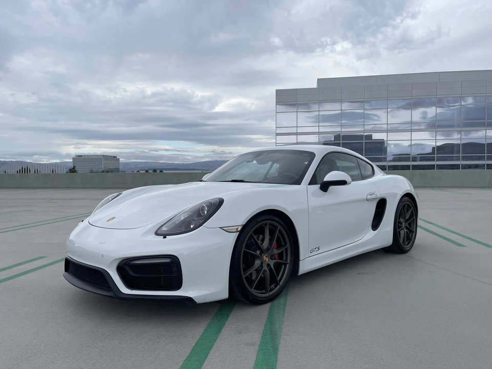2015 Porsche 981 Cayman GTS - Image 3 of 31