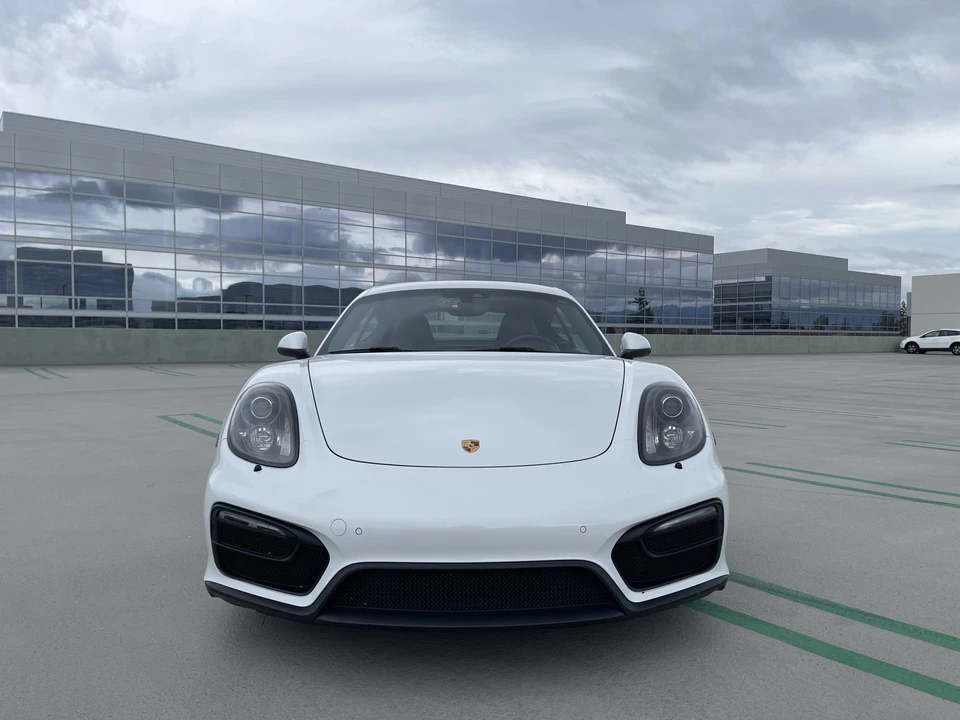 2015 Porsche 981 Cayman GTS - Image 2 of 31