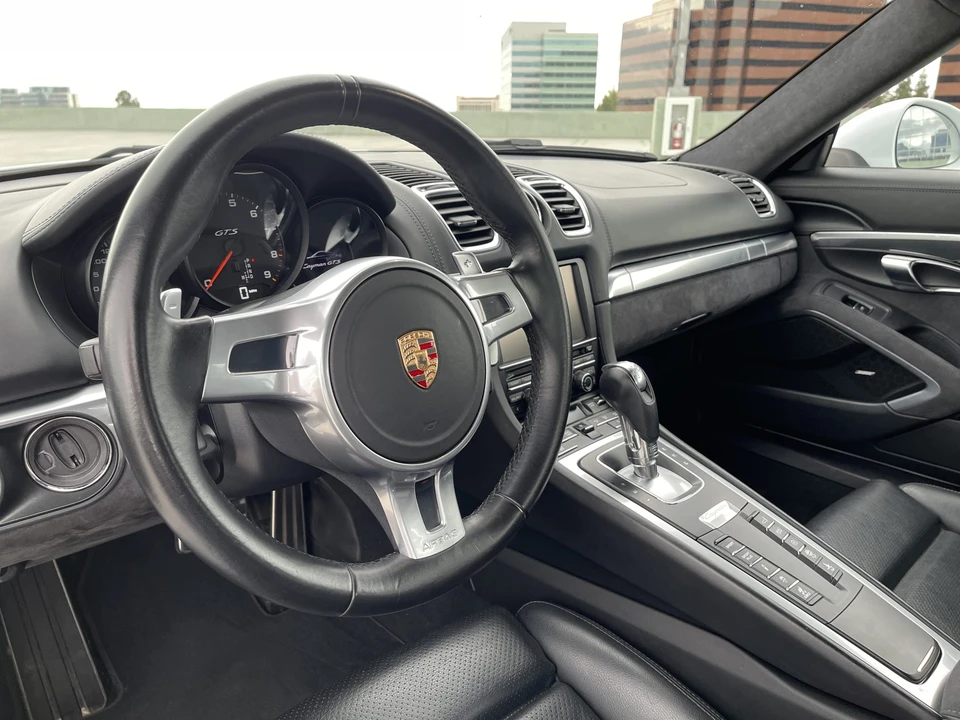 2015 Porsche 981 Cayman GTS - Image 29 of 31