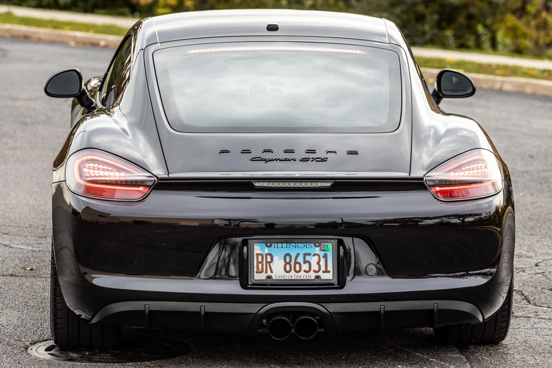 2015 Porsche 981 Cayman GTS - Image 9 of 31