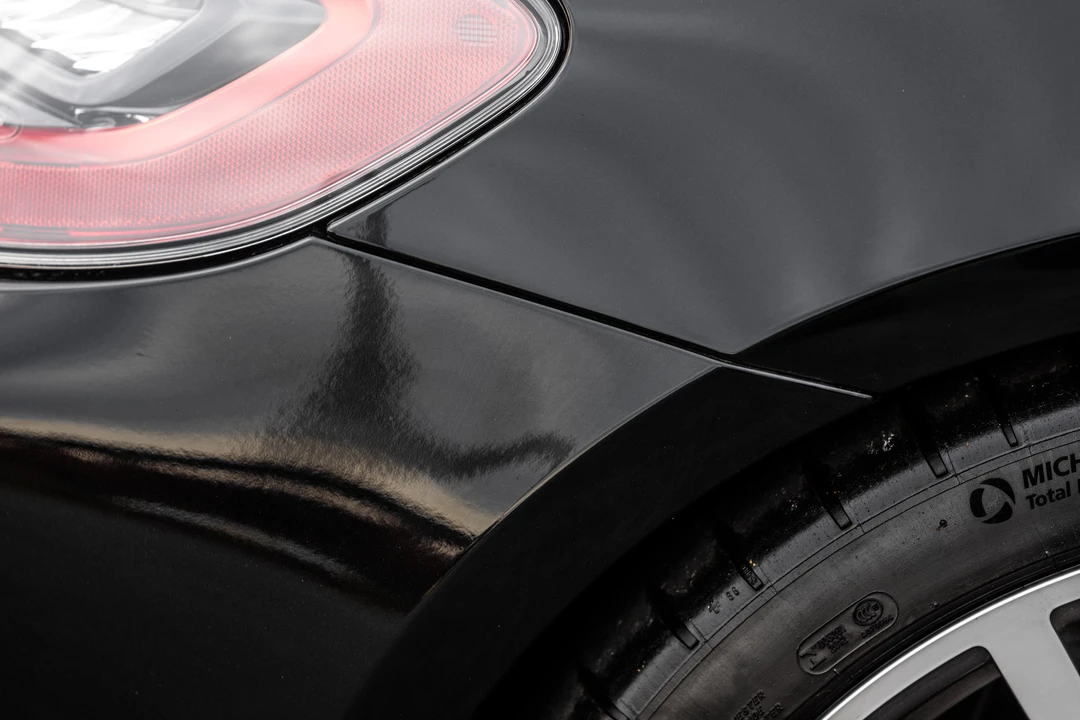 2015 Porsche 981 Cayman GTS - Image 23 of 31