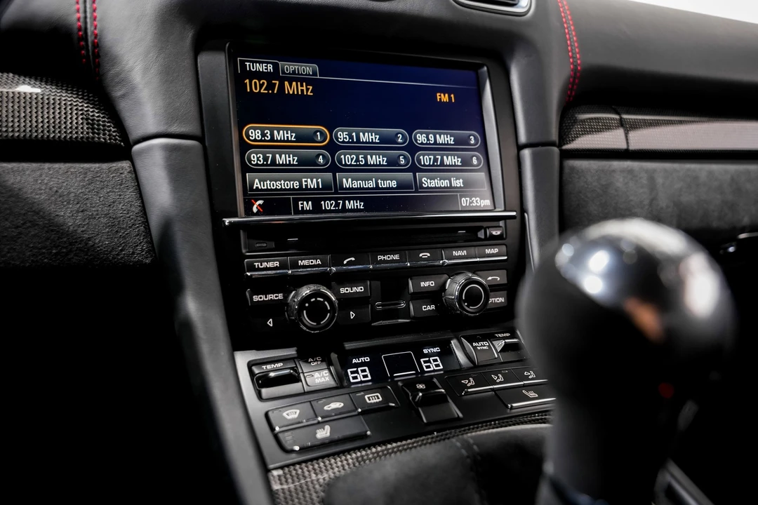 2015 Porsche 981 Cayman GTS - Image 12 of 21