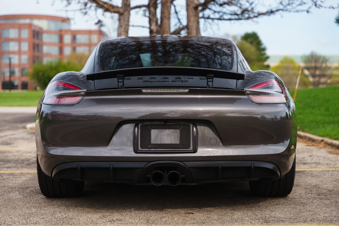 2015 Porsche 981 Cayman GTS - Image 15 of 31