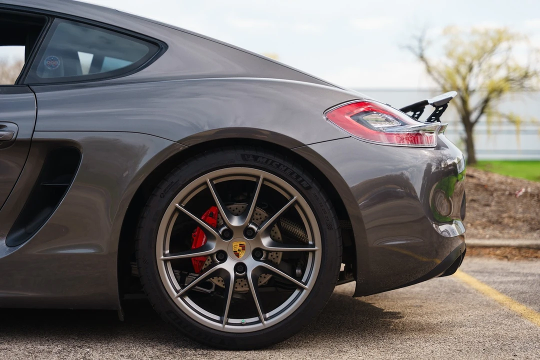 2015 Porsche 981 Cayman GTS - Image 5 of 31