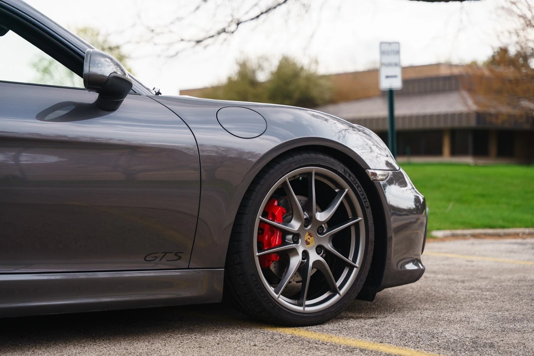 2015 Porsche 981 Cayman GTS - Image 23 of 31