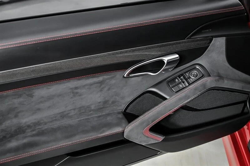 2015 Porsche 981 Cayman GTS - Image 18 of 21