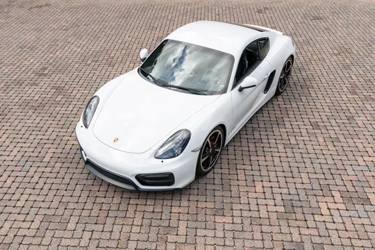 2015 Porsche 981 Cayman GTS - Image 3 of 31