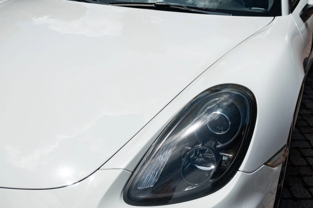 2015 Porsche 981 Cayman GTS - Image 15 of 31