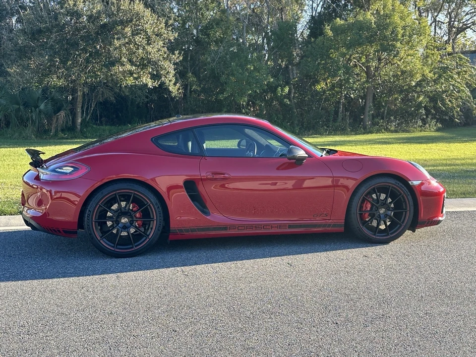 2015 Porsche 981 Cayman GTS - Image 10 of 21