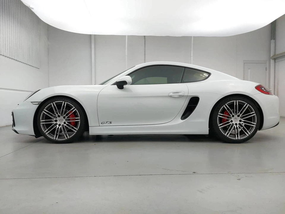 2015 Porsche 981 Cayman GTS - Image 2 of 5