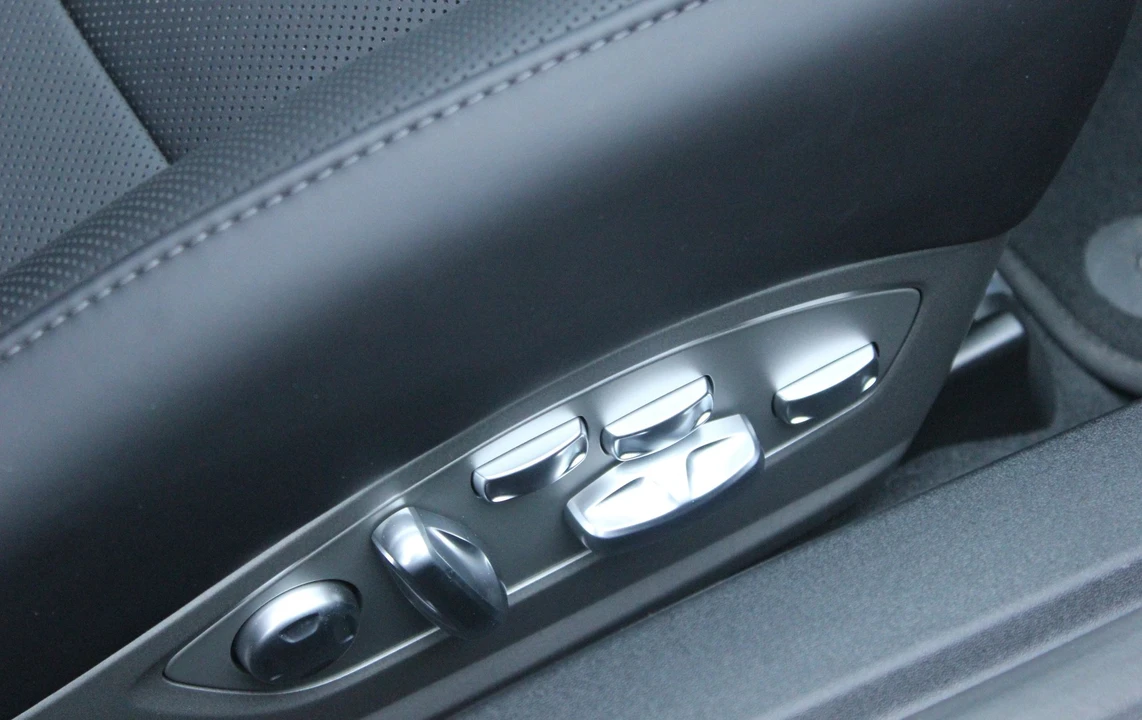 2015 Porsche 981 Cayman GTS - Image 14 of 21