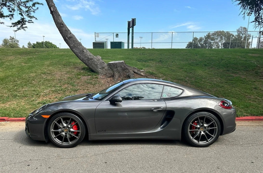 2015 Porsche 981 Cayman GTS - Image 2 of 31
