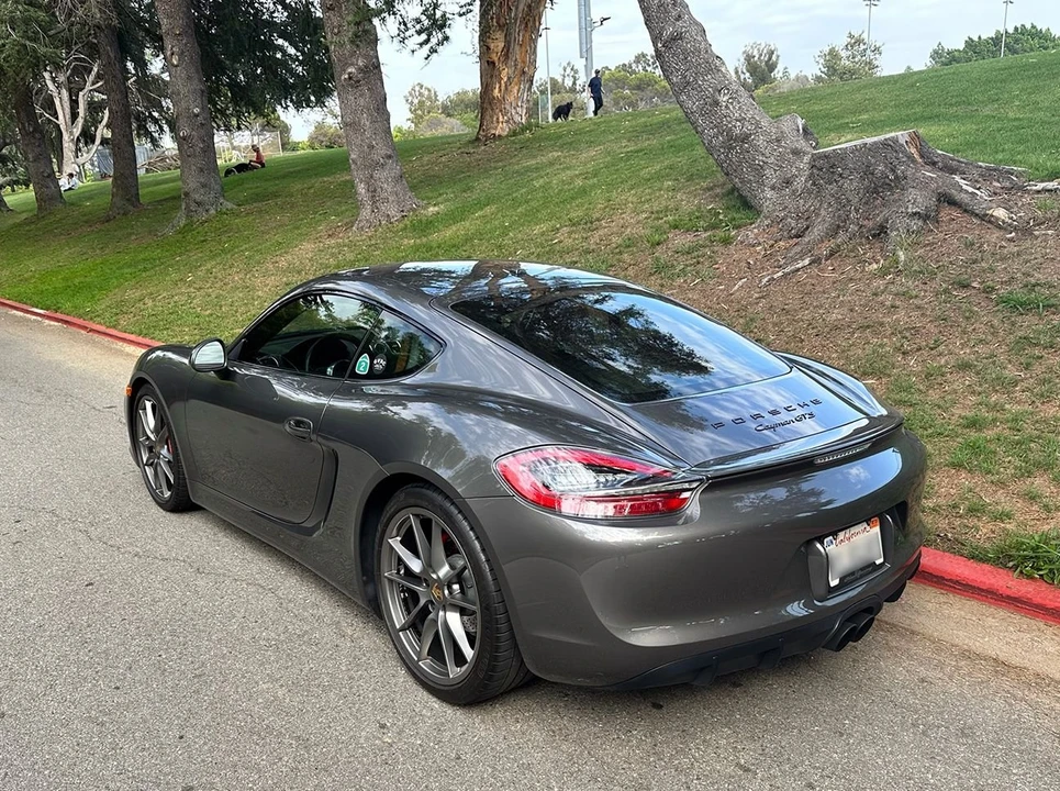 2015 Porsche 981 Cayman GTS - Image 3 of 31