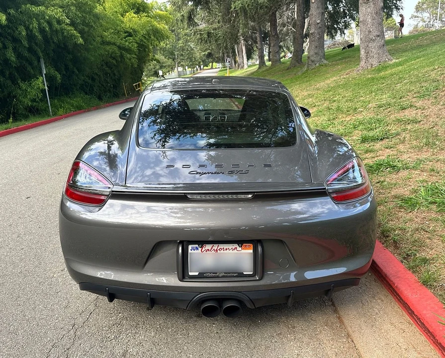 2015 Porsche 981 Cayman GTS - Image 4 of 31
