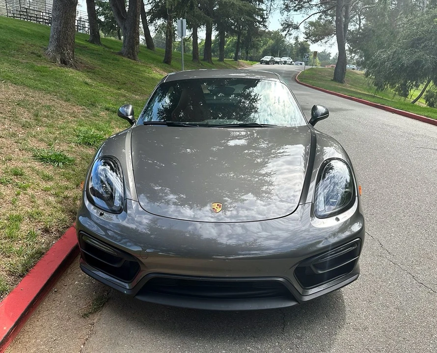 2015 Porsche 981 Cayman GTS - Image 8 of 31