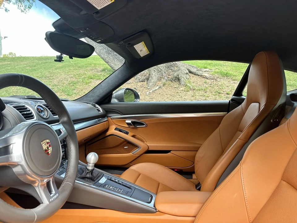2015 Porsche 981 Cayman GTS - Image 10 of 31