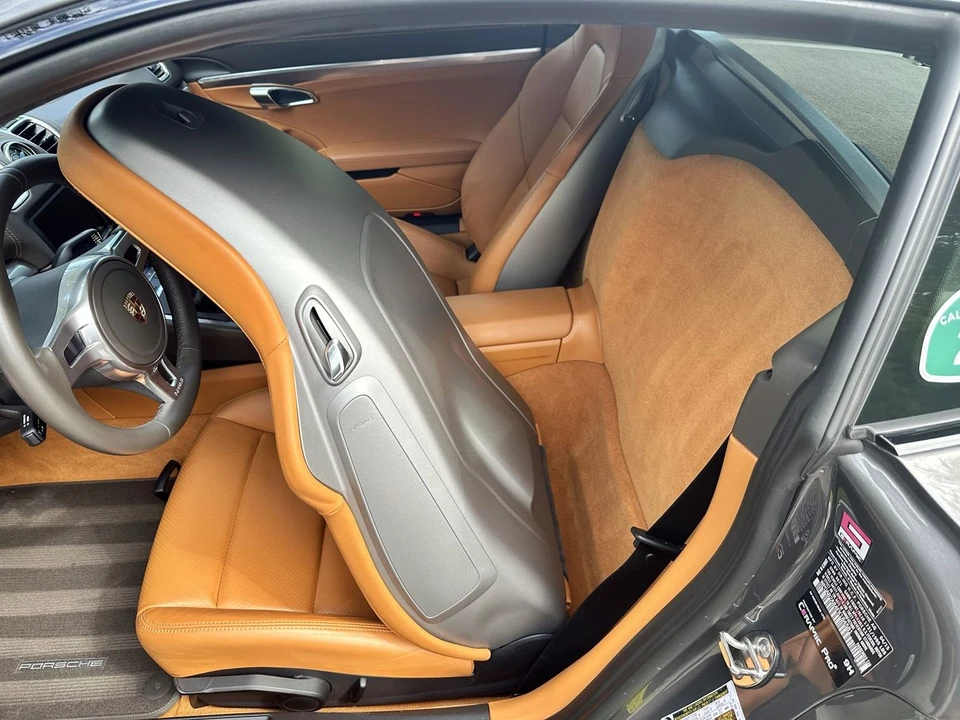 2015 Porsche 981 Cayman GTS - Image 11 of 31