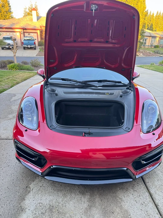 2015 Porsche 981 Cayman GT4 - Image 10 of 31