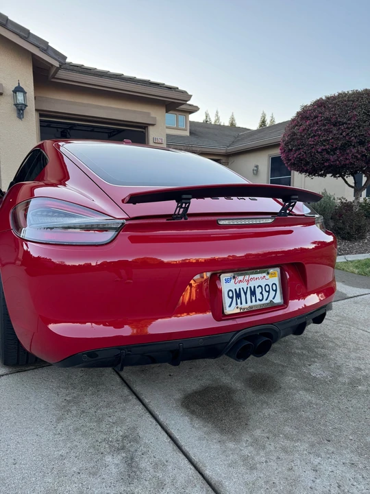 2015 Porsche 981 Cayman GT4 - Image 9 of 31
