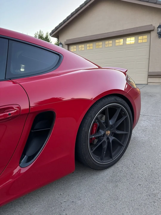 2015 Porsche 981 Cayman GTS - Image 9 of 25