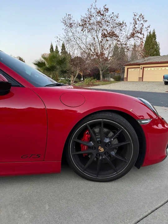 2015 Porsche 981 Cayman GTS - Image 15 of 25