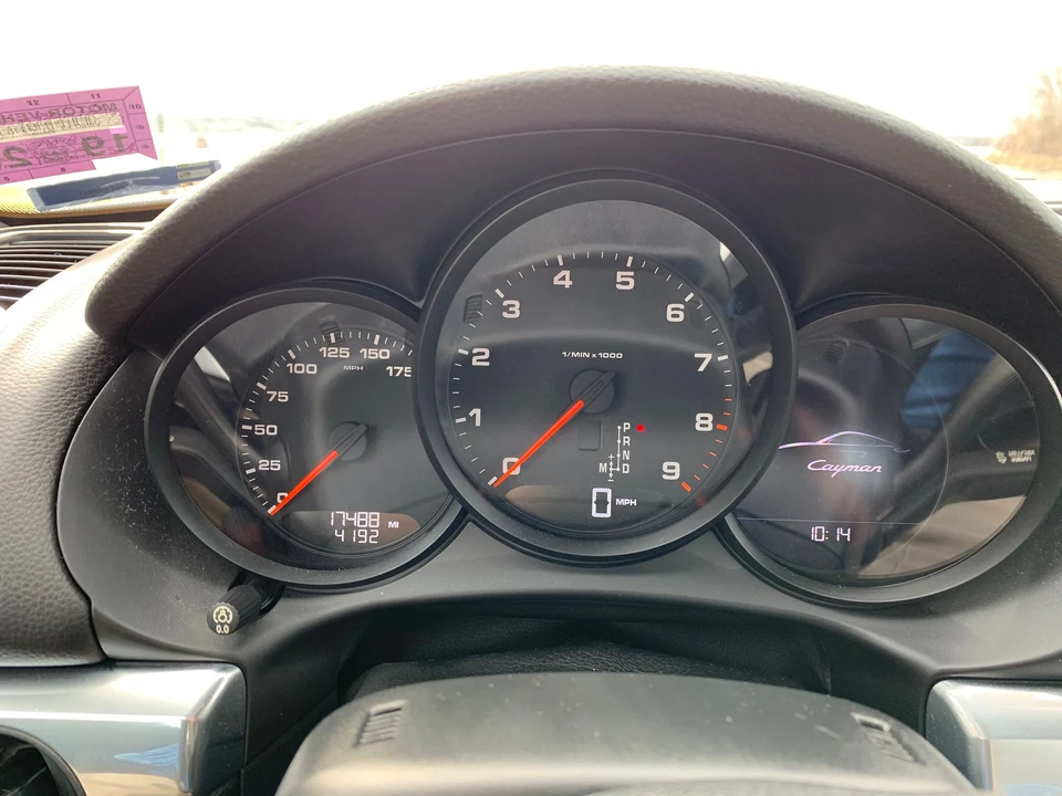 2015 Porsche 981 Cayman - Image 9 of 24