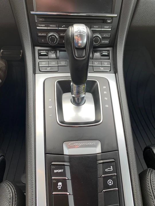 2015 Porsche 981 Cayman - Image 11 of 24