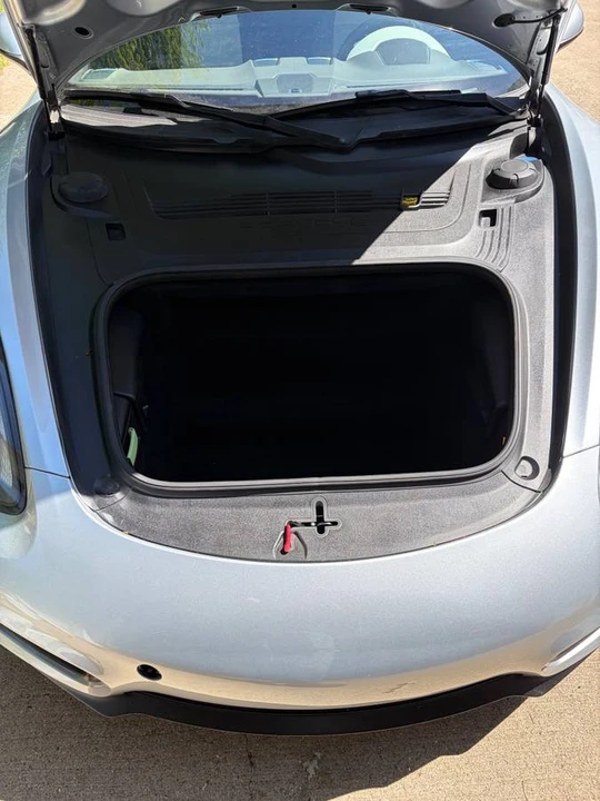 2015 Porsche 981 Cayman - Image 6 of 10