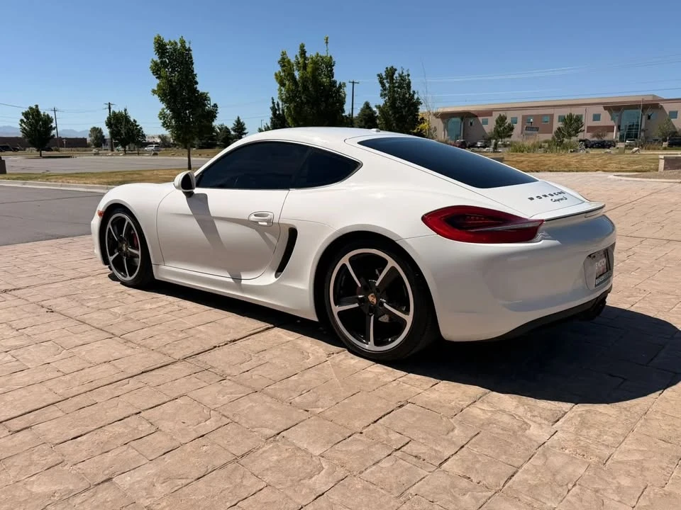 2015 Porsche 981 Cayman - Image 5 of 20