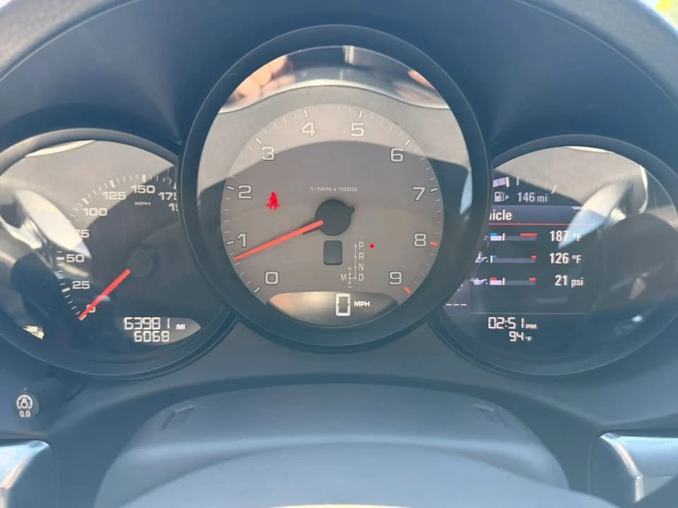 2015 Porsche 981 Cayman - Image 19 of 20