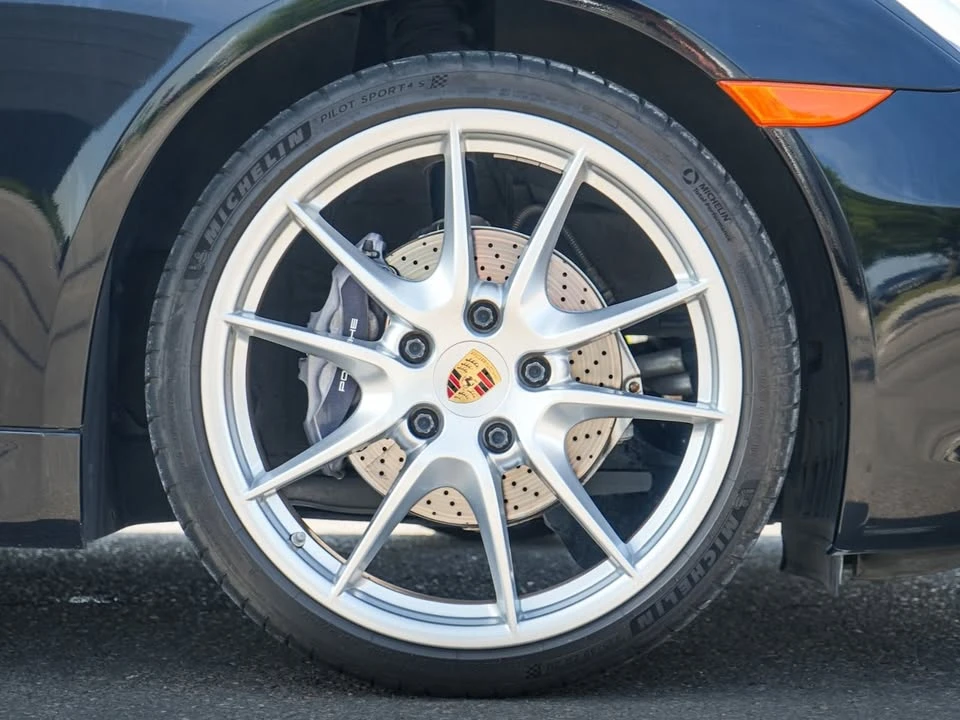 2015 Porsche 981 Cayman - Image 2 of 20