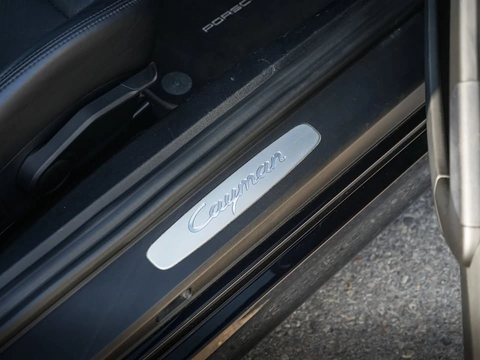 2015 Porsche 981 Cayman - Image 20 of 20