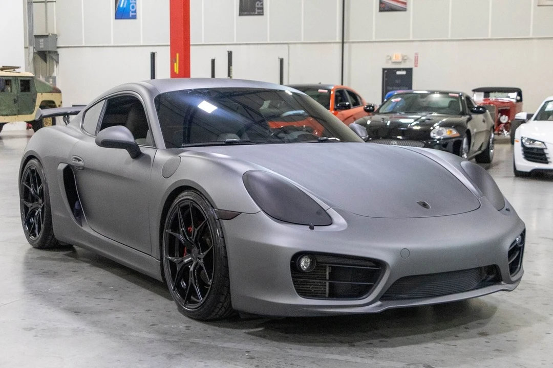 2015 Porsche 981 Cayman S - Image 8 of 31
