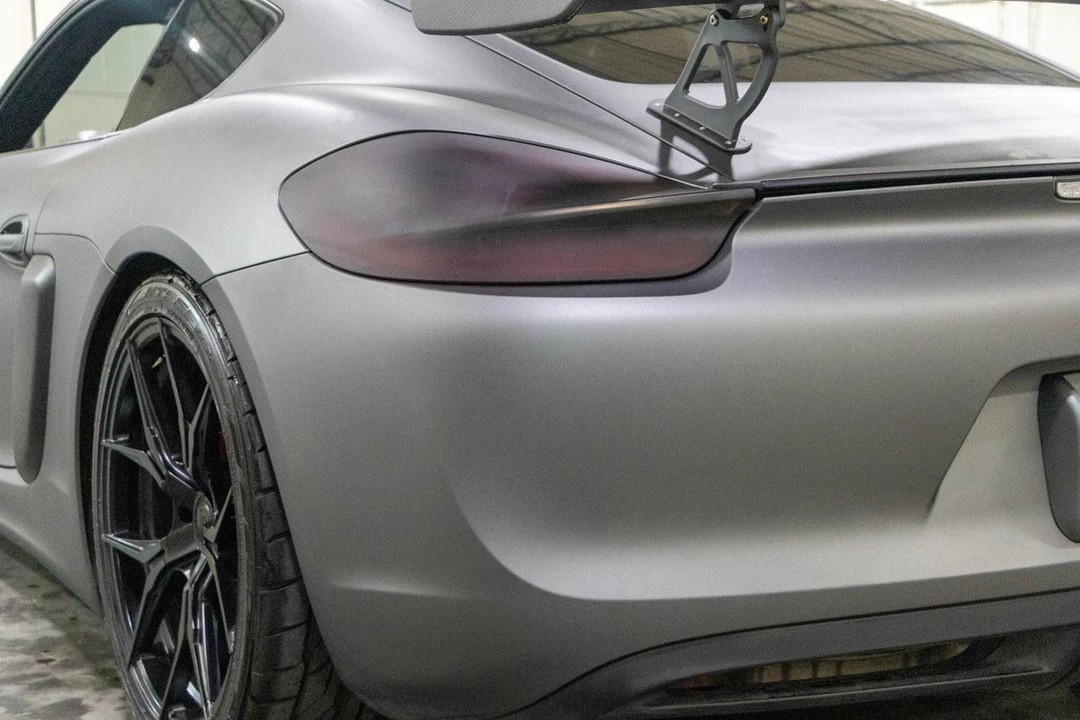 2015 Porsche 981 Cayman S - Image 24 of 31