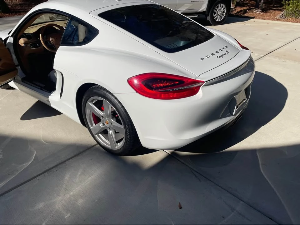 2015 Porsche 981 Cayman S - Image 2 of 8
