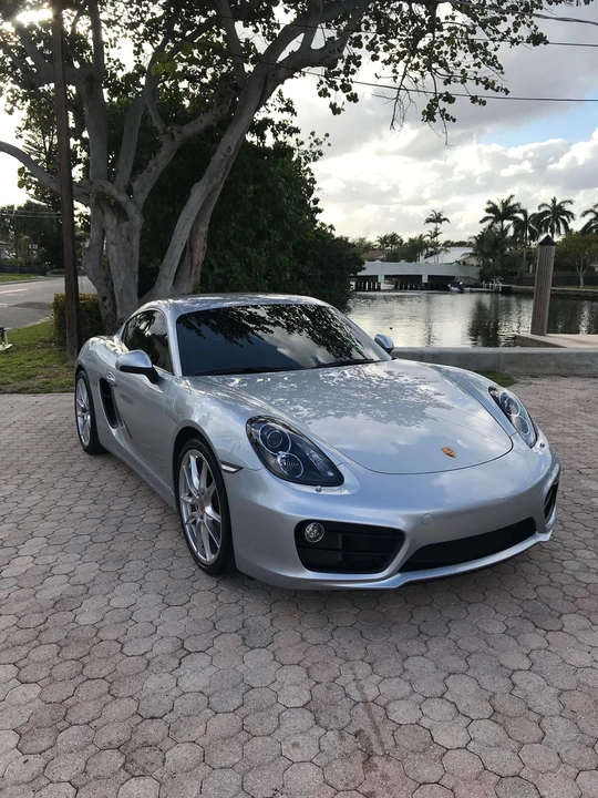 2015 Porsche 981 Cayman S - Image 8 of 28
