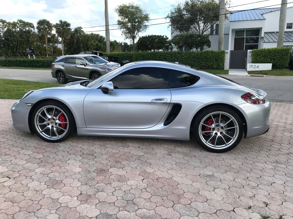 2015 Porsche 981 Cayman S - Image 2 of 28