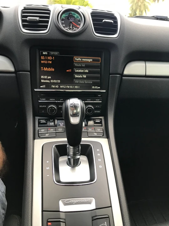 2015 Porsche 981 Cayman S - Image 11 of 28