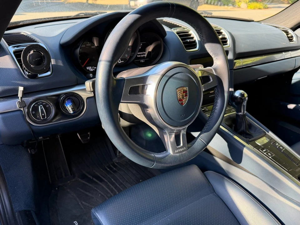 2015 Porsche 981 Cayman S - Image 6 of 23