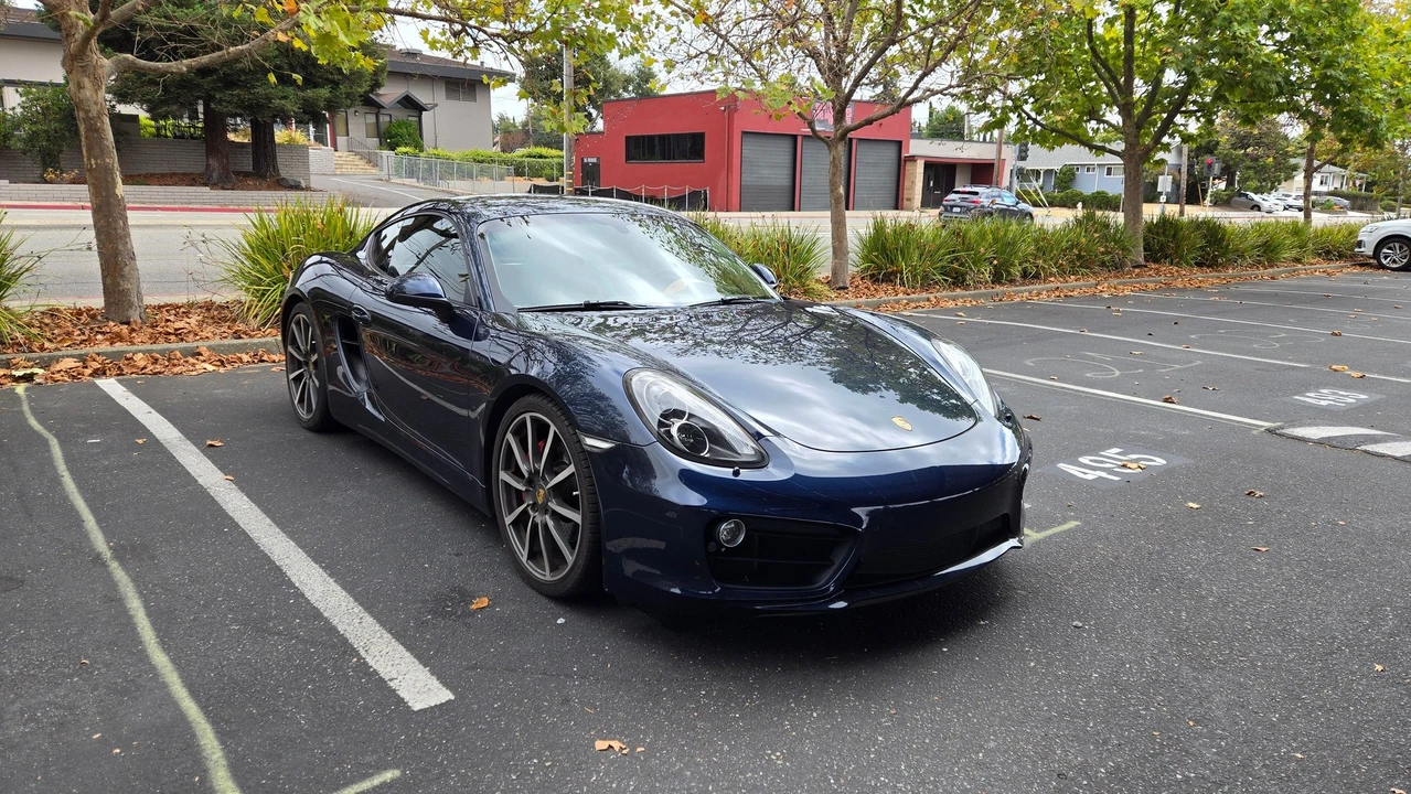2015 Porsche 981 Cayman S - Image 2 of 12