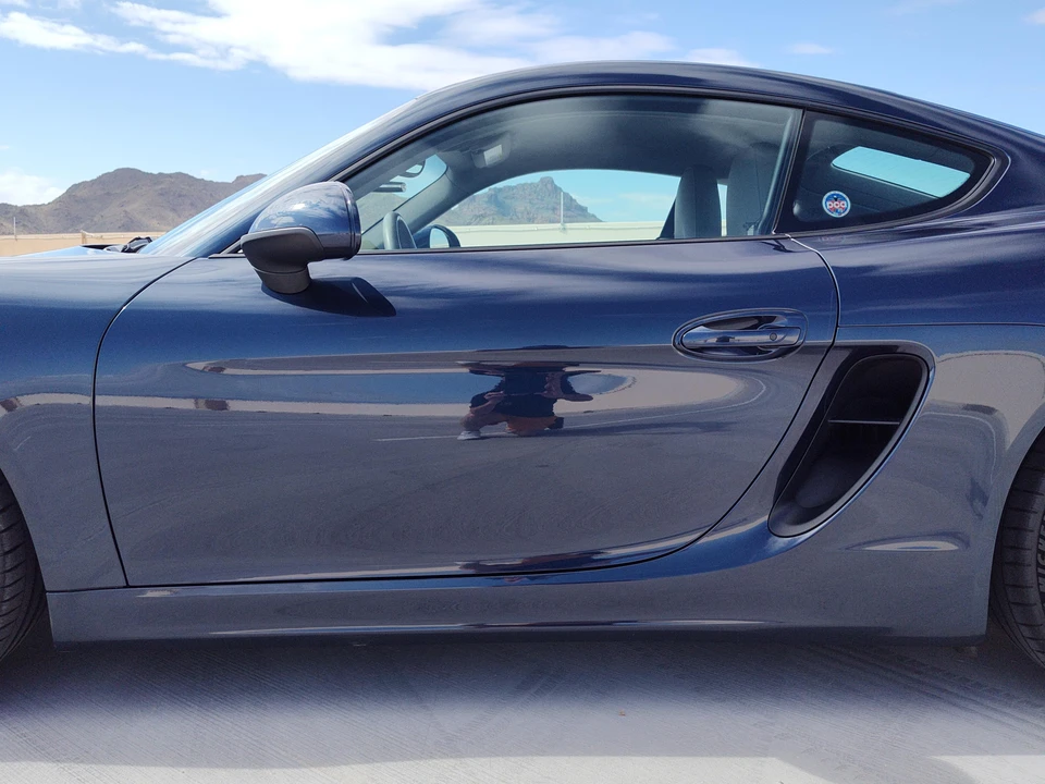 2015 Porsche 981 Cayman S - Image 19 of 31