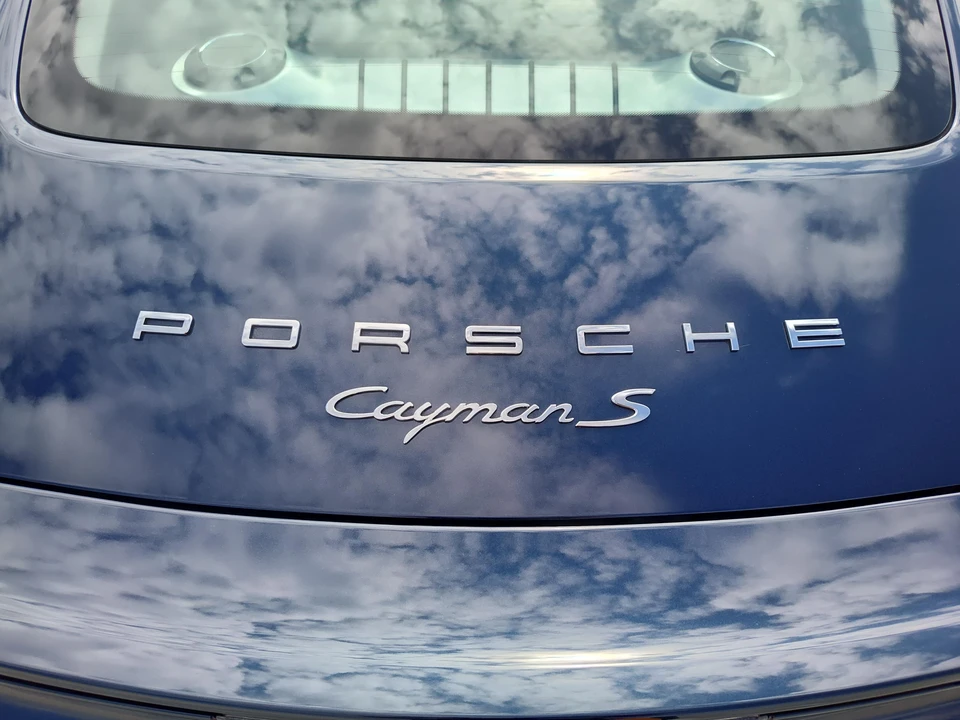 2015 Porsche 981 Cayman S - Image 25 of 31