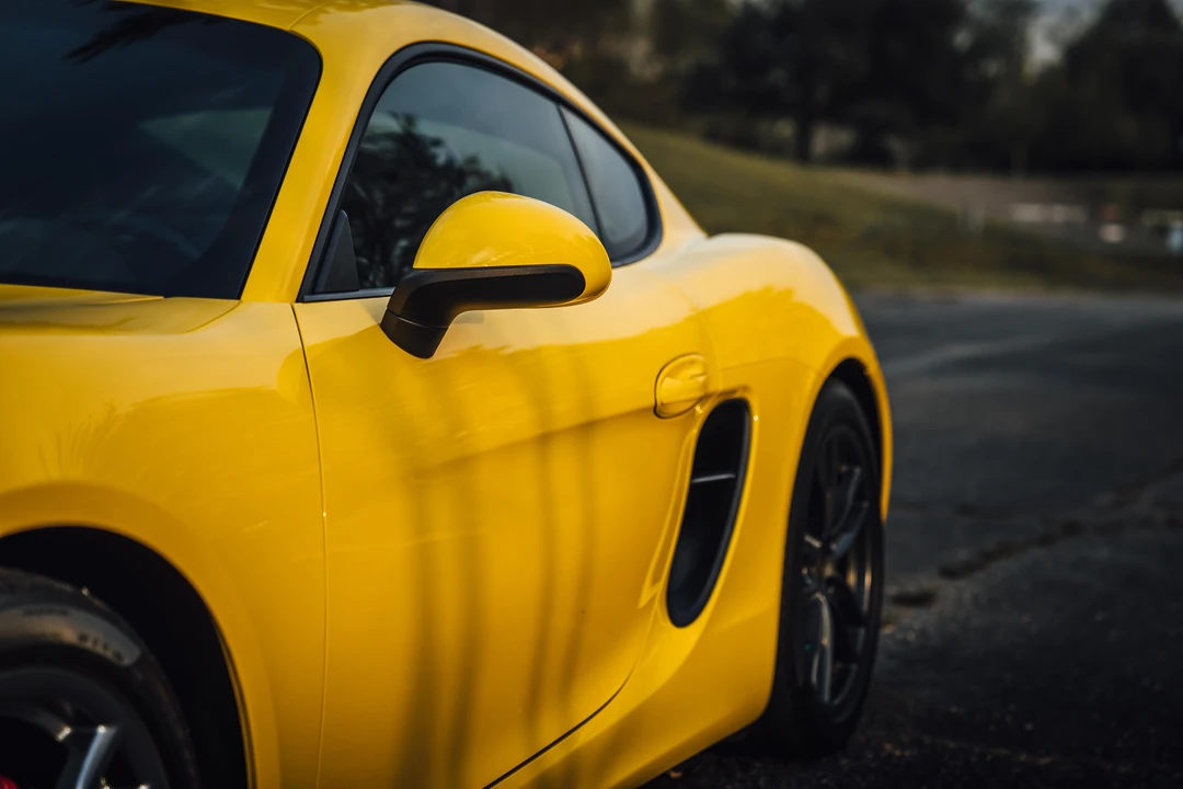 2015 Porsche 981 Cayman S - Image 24 of 31