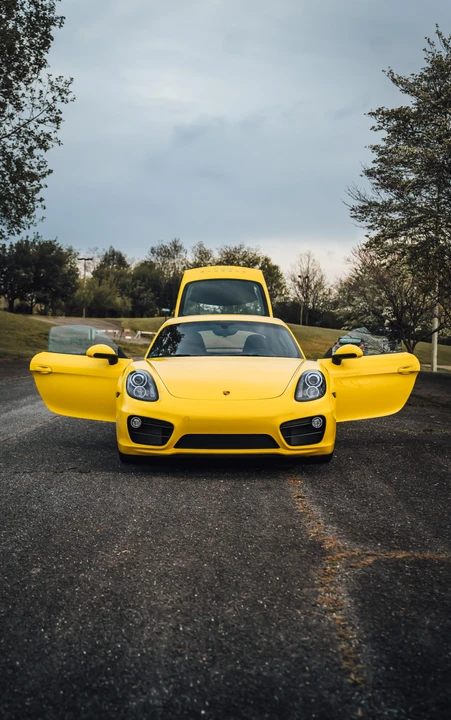 2015 Porsche 981 Cayman S - Image 8 of 31