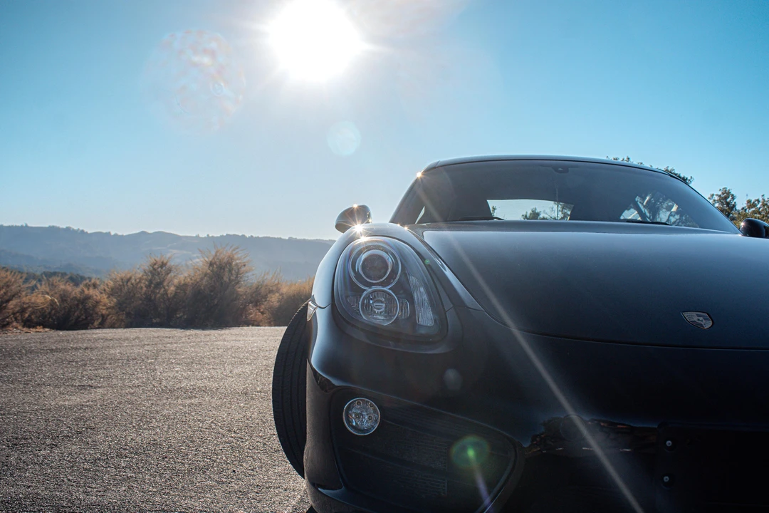 2015 Porsche 981 Cayman - Image 11 of 31