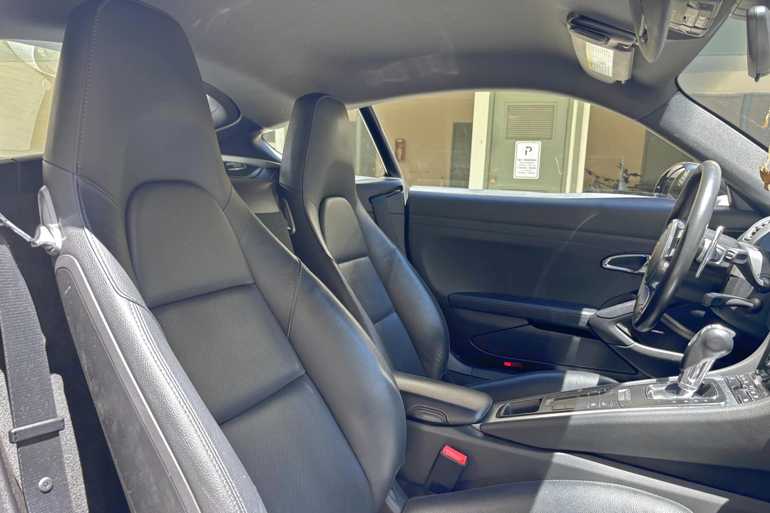 2015 Porsche 981 Cayman - Image 30 of 31