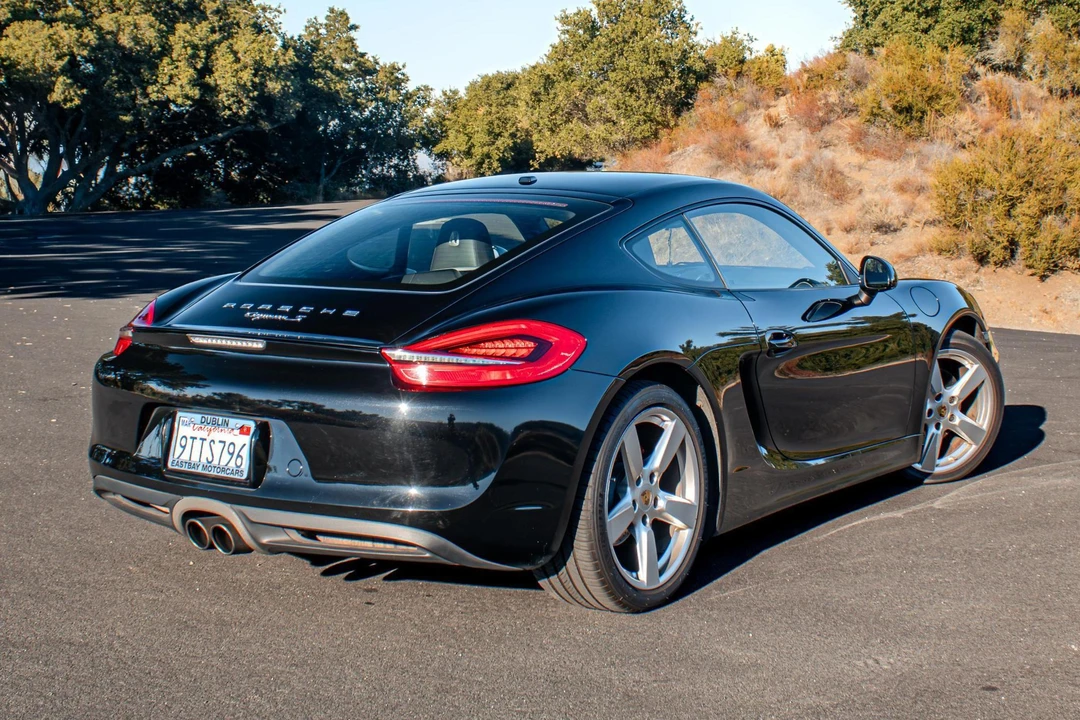 2015 Porsche 981 Cayman - Image 4 of 31