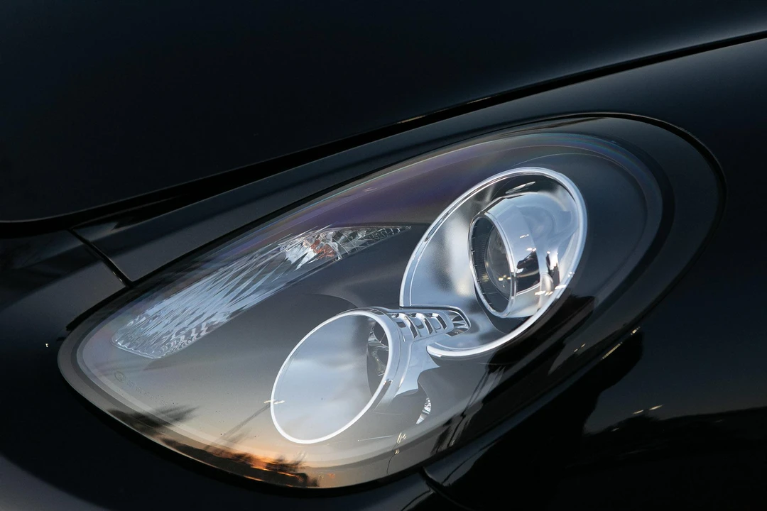 2015 Porsche 981 Cayman S - Image 17 of 26