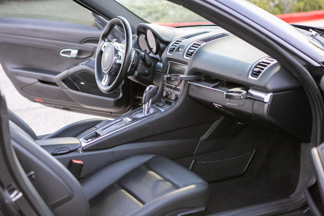 2015 Porsche 981 Cayman S - Image 26 of 26