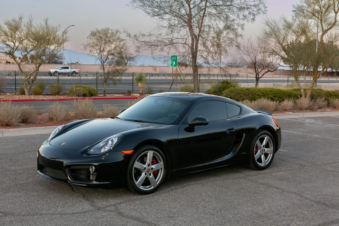 2015 Porsche 981 Cayman S - Image 8 of 26